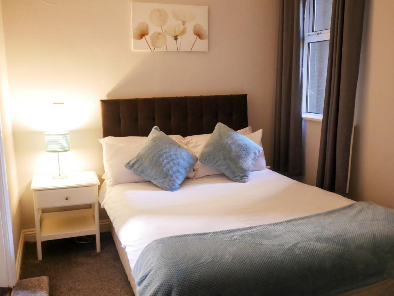 Townhouse Tullamore Hotel Esterno foto